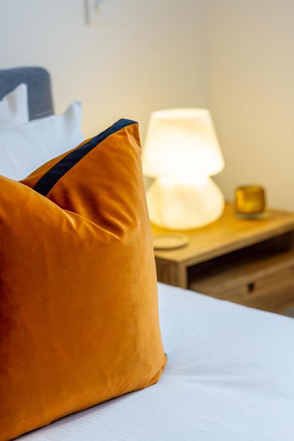 Cashel Street Hideaway 2 Bed 2 Bath Lägenhet Christchurch Exteriör bild
