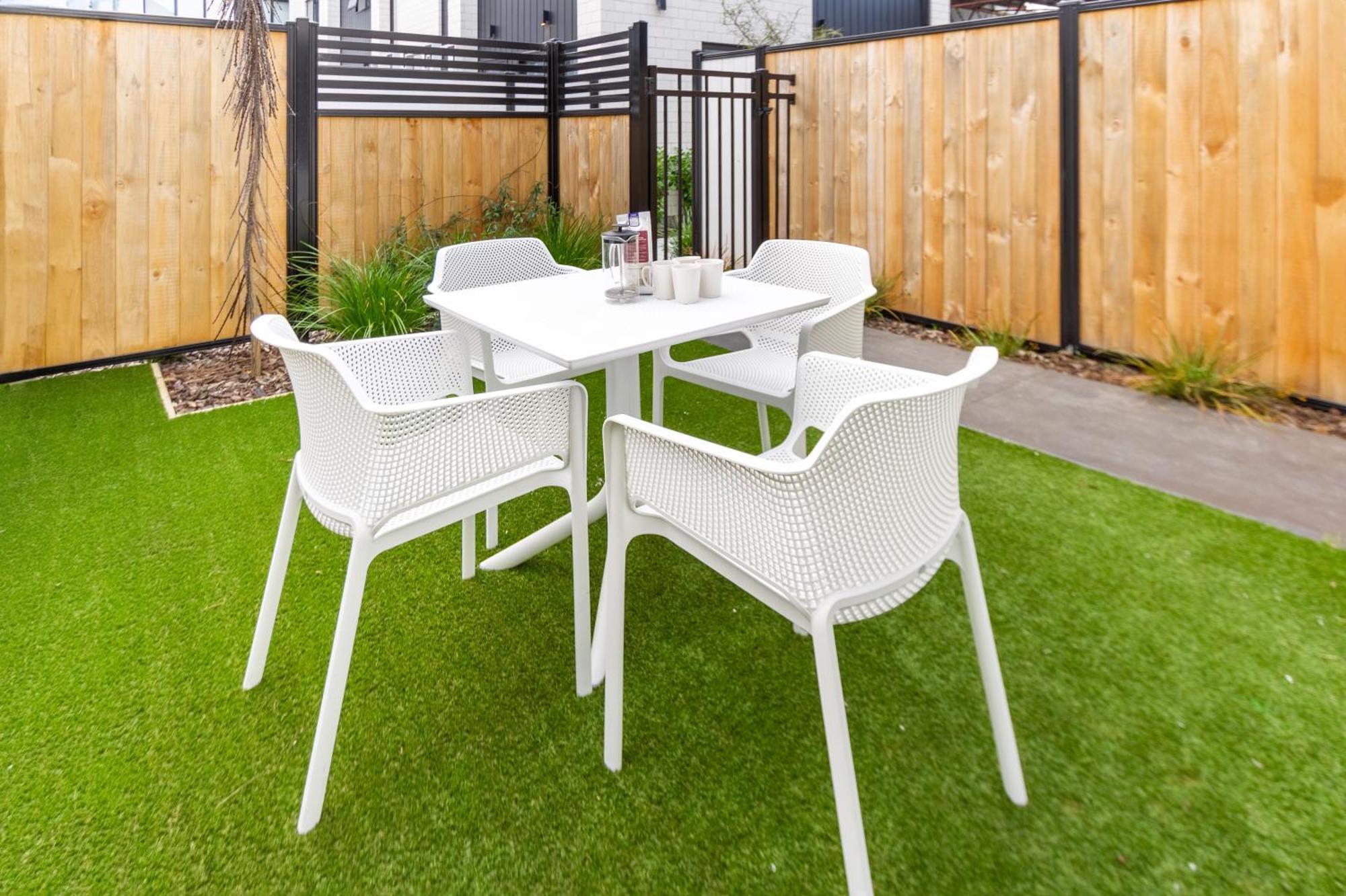 Cashel Street Hideaway 2 Bed 2 Bath Lägenhet Christchurch Exteriör bild