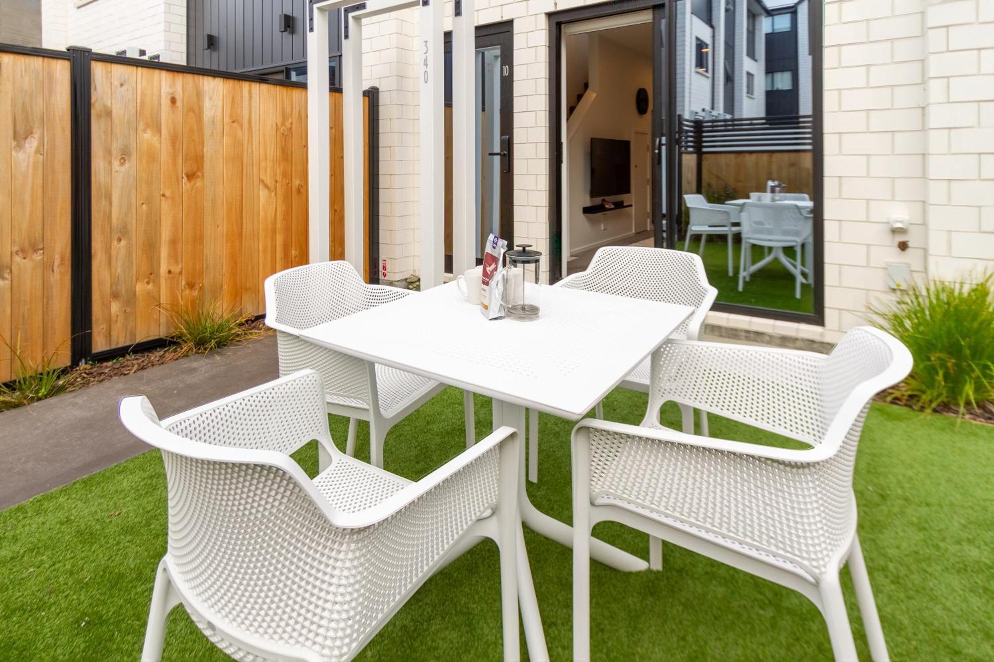 Cashel Street Hideaway 2 Bed 2 Bath Lägenhet Christchurch Exteriör bild